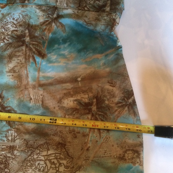 Sunset Separates Dress/Beach Coverup. Shortsleeved. - Picture 5 of 8